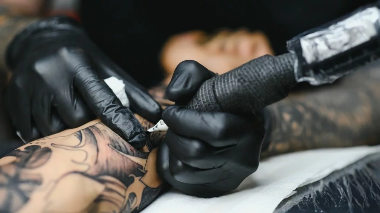 Best Gloves for Tattoo Artists