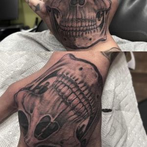 both hand tattoo
