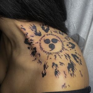 female mark tattoo