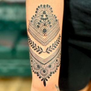 Black Mehndi Tattoo